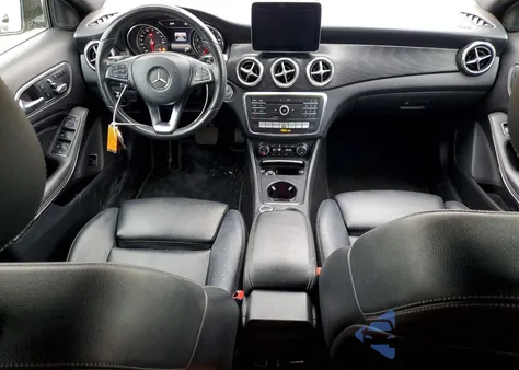 2019 Mercedes-Benz Gla 250 z USA, uszkodzony, nr VIN WDCTG4EBXKU011992